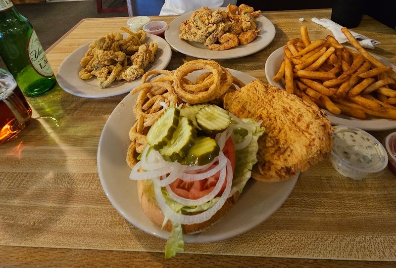 Onion Rings, Chowder, and the Supporting Cast Onion Rings, Chowder, and the Supporting Cast