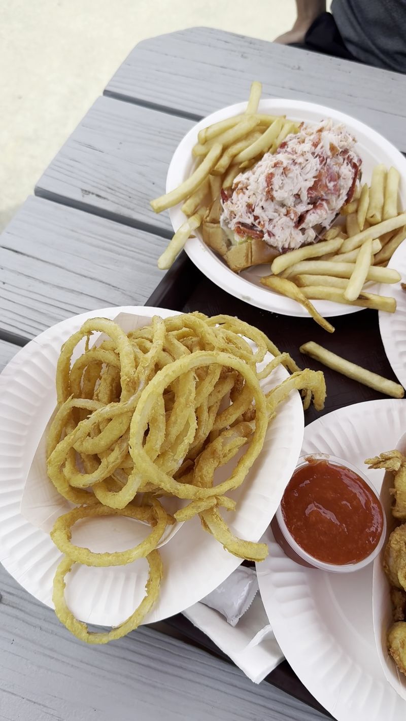 Onion Rings, Fries, and the Sides Onion Rings, Fries, and the Sides