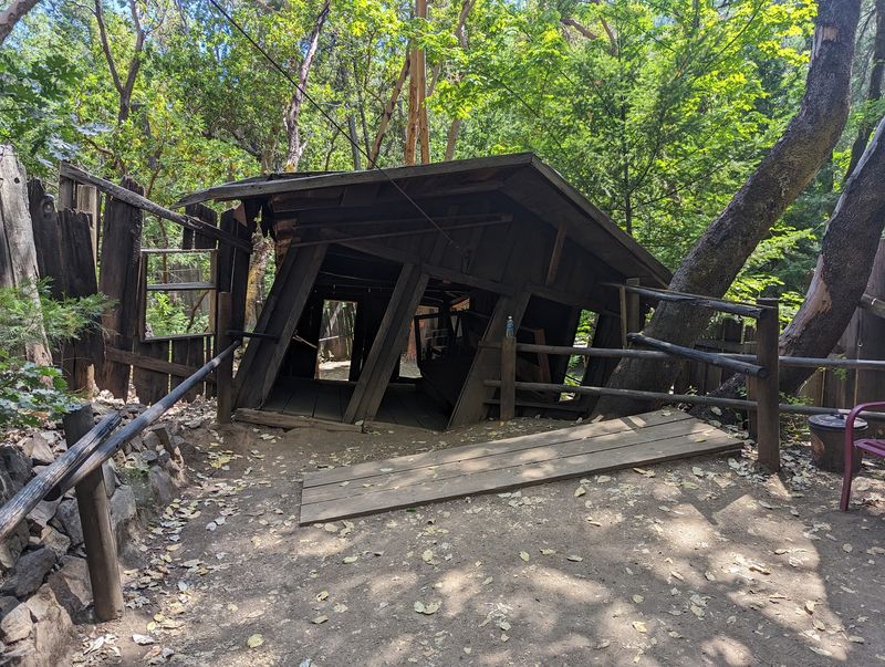Oregon's Second-Oldest Roadside Curiosity