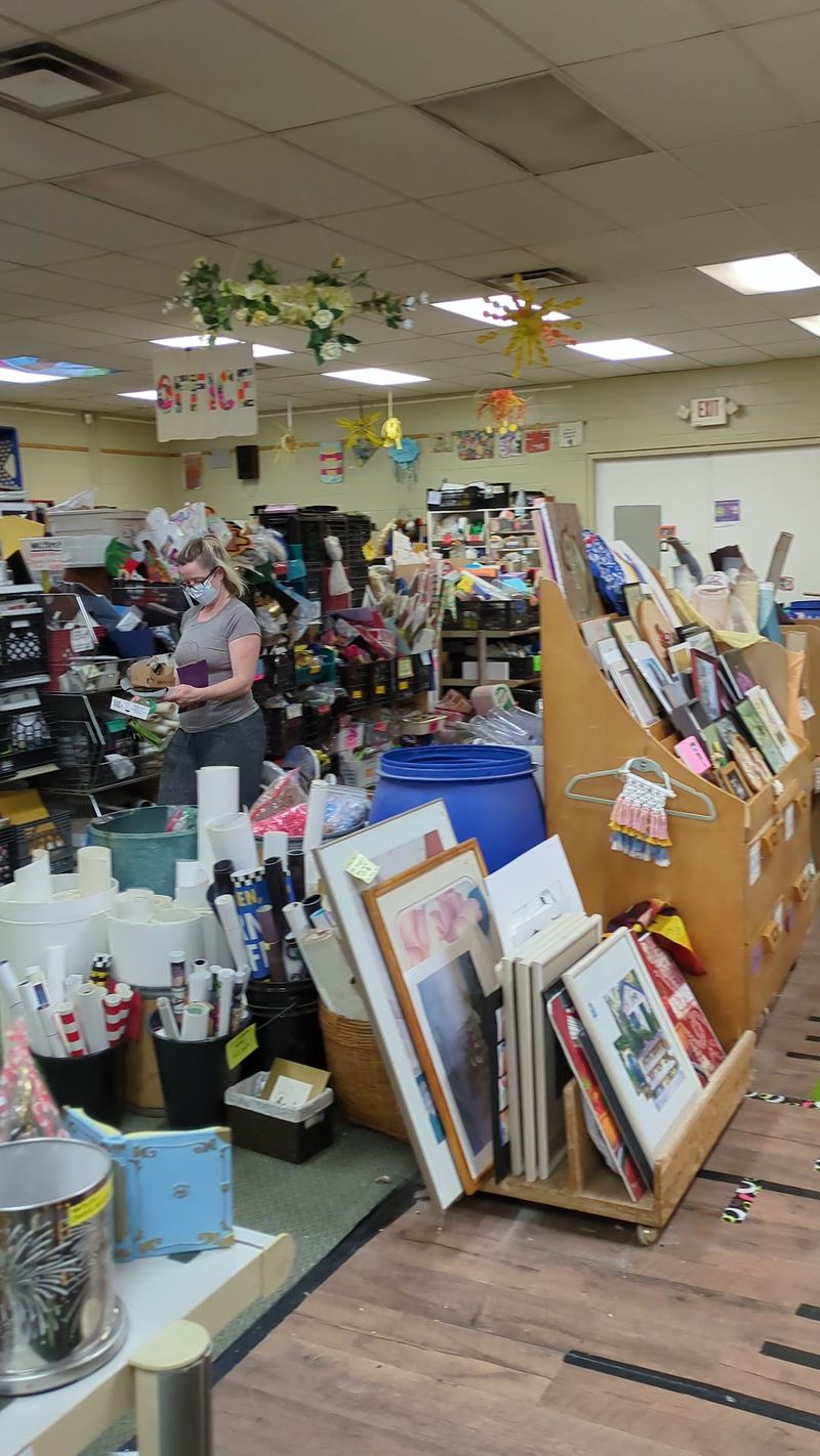 Organized Chaos in the Aisles