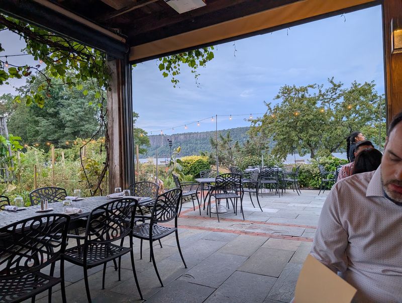 Outdoor Seating Made For Warm Evenings Outdoor Seating Made For Warm Evenings
