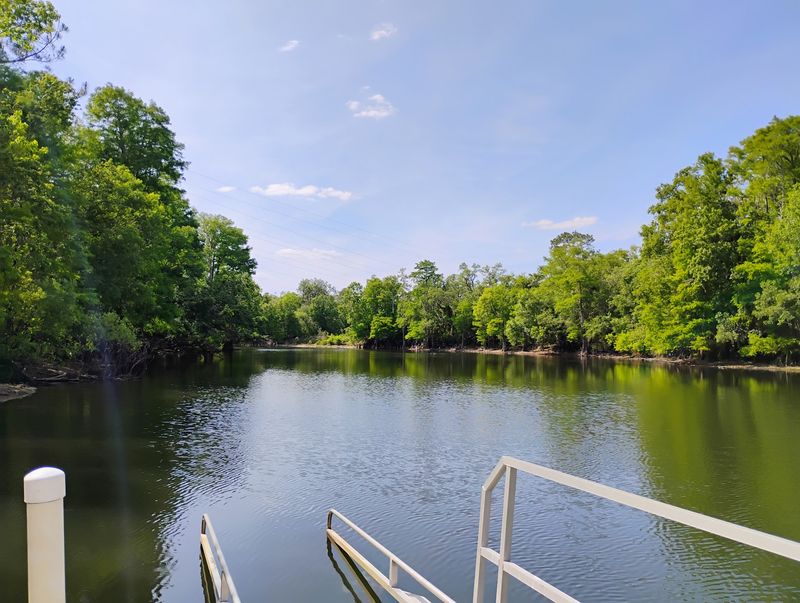 Paddling the Hillsborough River Paddling the Hillsborough River