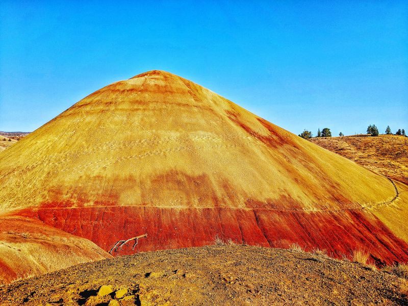 Painted Hills, Oregon Painted Hills, Oregon