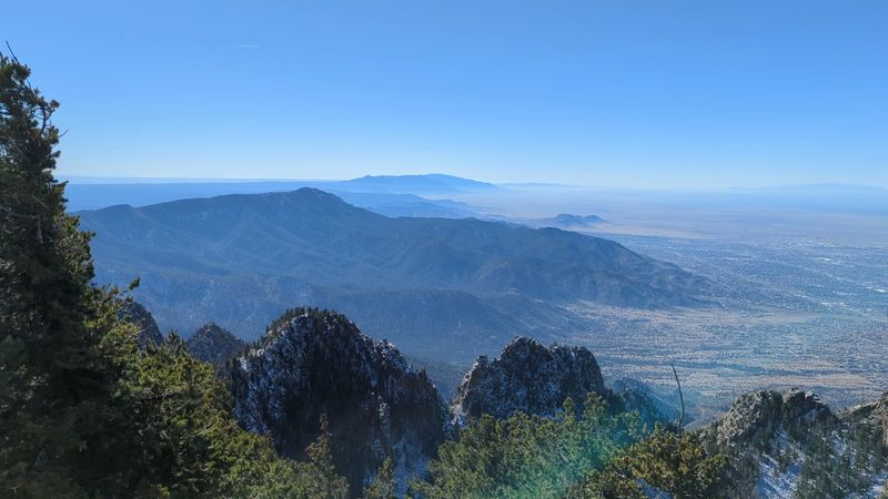 Panoramas That Wrap All the Way Around Panoramas That Wrap All the Way Around