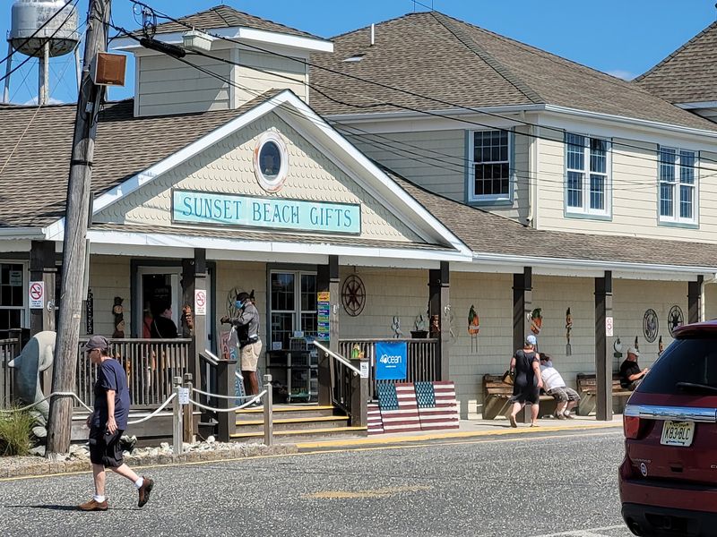 Parking, Restrooms, And Arrival Timing Parking, Restrooms, And Arrival Timing