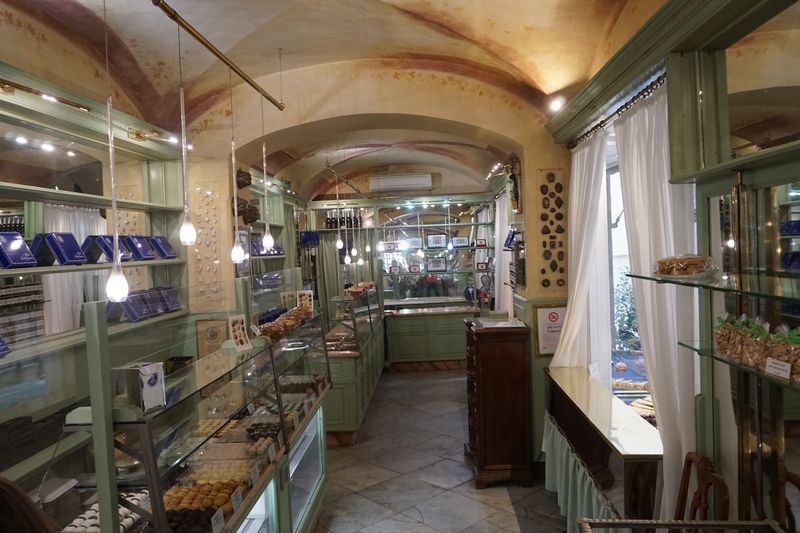 Pasticceria Profumo, Genoa