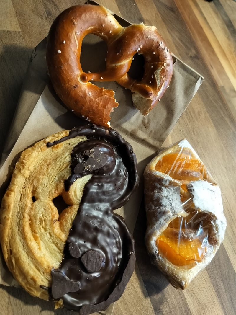 Pastries With Apricot, Peach, and Poppy Seed Pastries With Apricot, Peach, and Poppy Seed