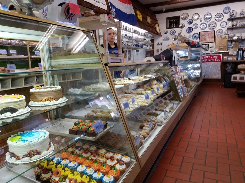 Pastry Cases Built For Browsing