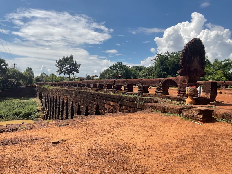Phra Phutthos Bridge, Cambodia Phra Phutthos Bridge, Cambodia