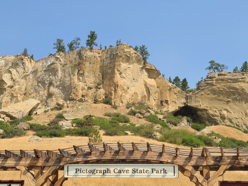 Pictograph Cave State Park Trail, Billings, Montana Pictograph Cave State Park Trail, Billings, Montana