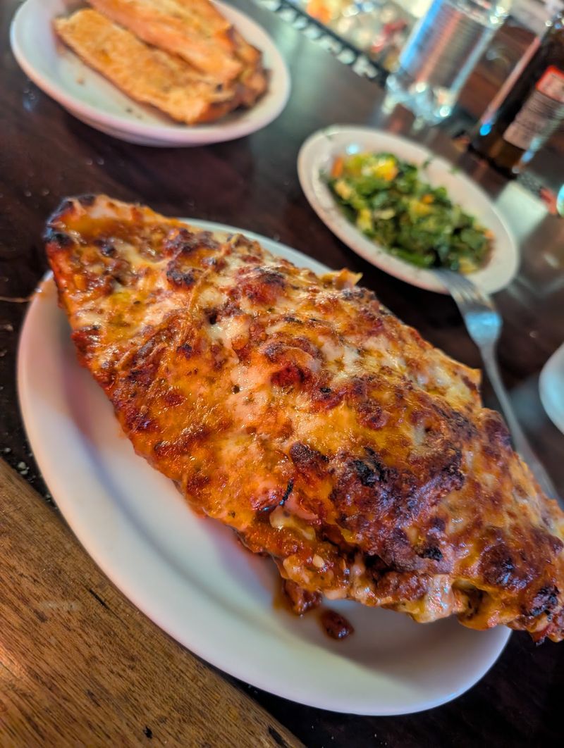 Pizza with a Hall of Fame Pedigree Pizza with a Hall of Fame Pedigree