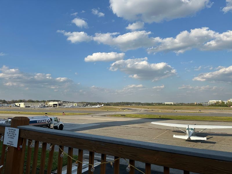 Plane Watching as the Main Attraction Plane Watching as the Main Attraction