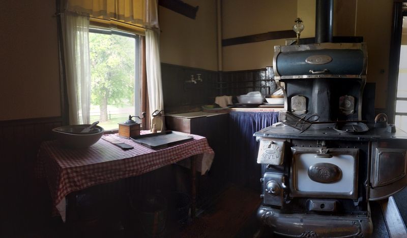 Planning Your Visit to Comstock House Planning Your Visit to Comstock House
