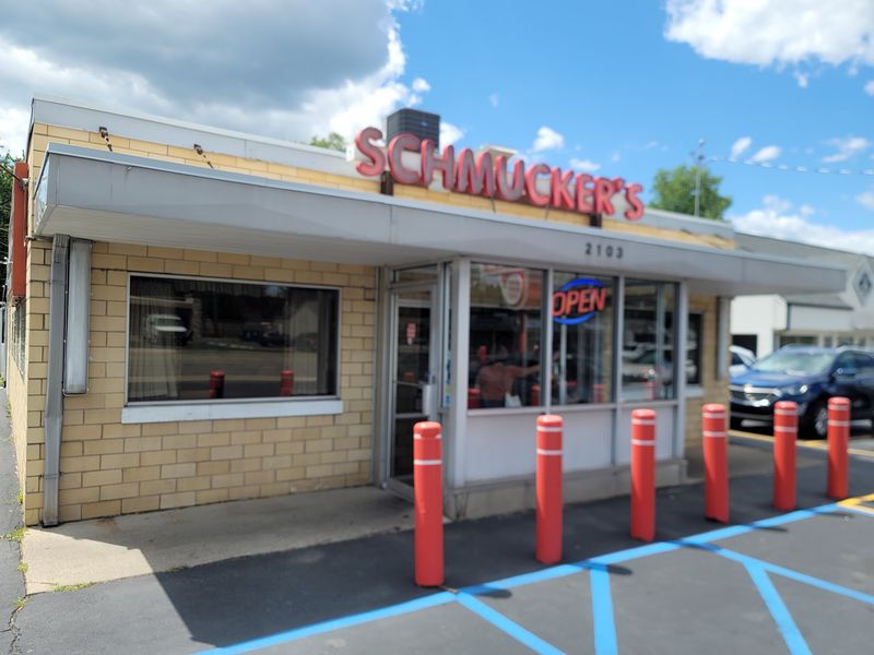 Planning Your Visit to Schmucker's in Toledo