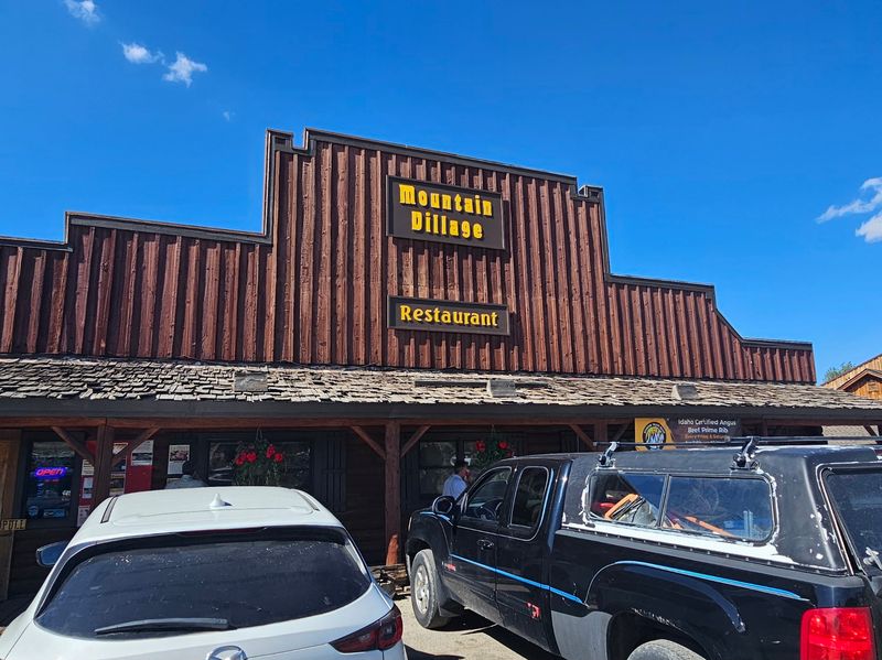 Practical Tips for Your Visit to Mountain Village Restaurant Practical Tips for Your Visit to Mountain Village Restaurant