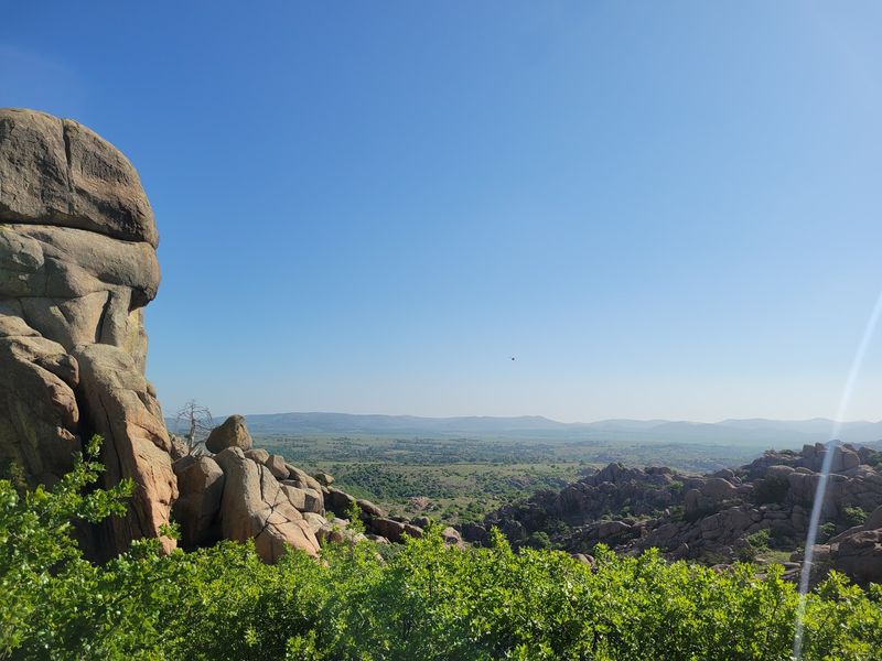 Prairie Meets Rock: The Dramatic Landscape Contrast