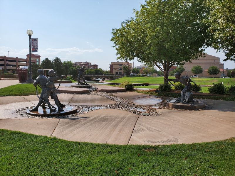 Public Art Scattered at Every Turn Public Art Scattered at Every Turn