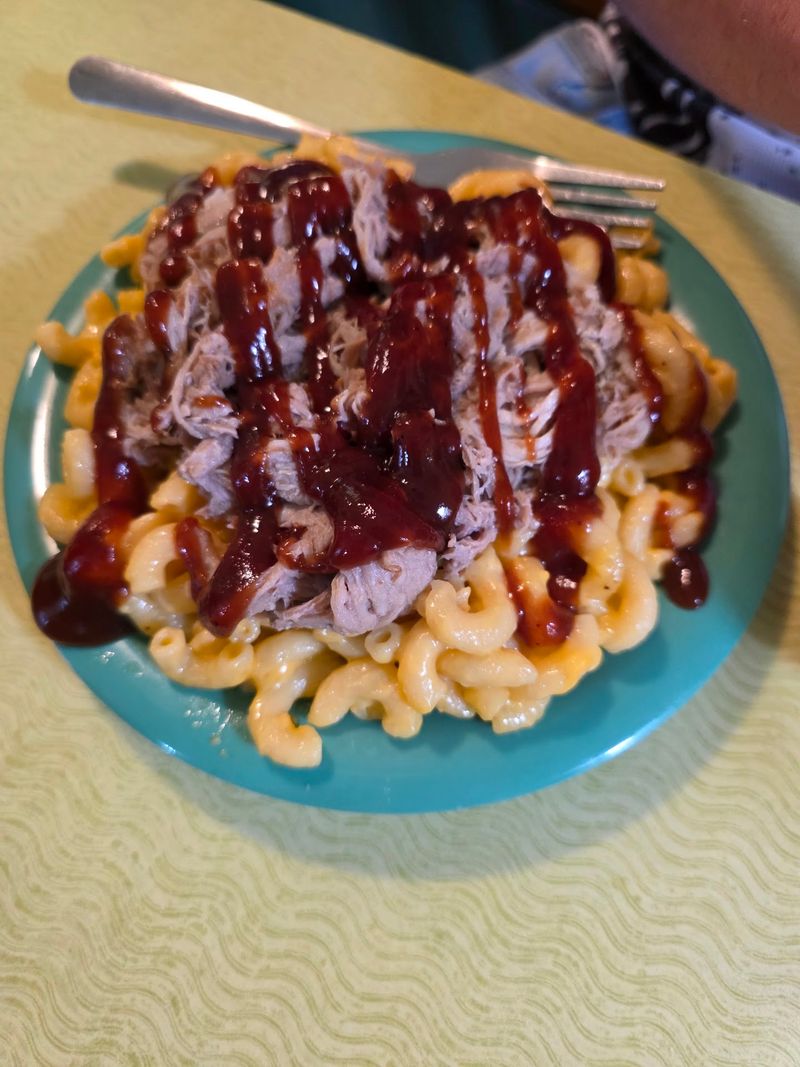 Pulled Pork Mac And Cheese, A Combination Worth Trying Pulled Pork Mac And Cheese, A Combination Worth Trying