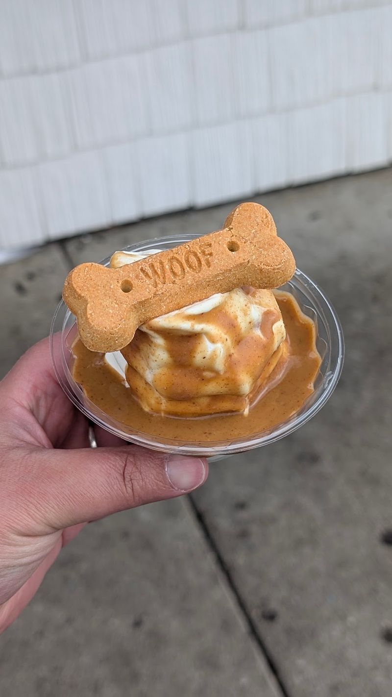 Pup Cups and Family-Friendly Touches