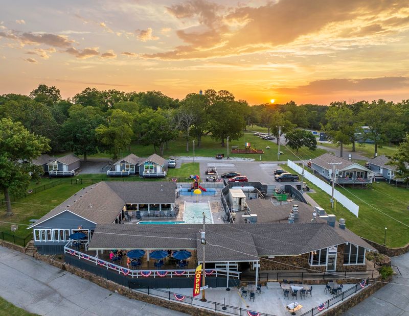 Quarterdeck Lakeside Dining, Afton, OK Quarterdeck Lakeside Dining, Afton, OK