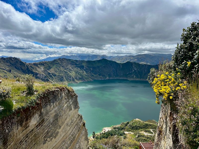 Quilotoa Loop, Ecuador Quilotoa Loop, Ecuador