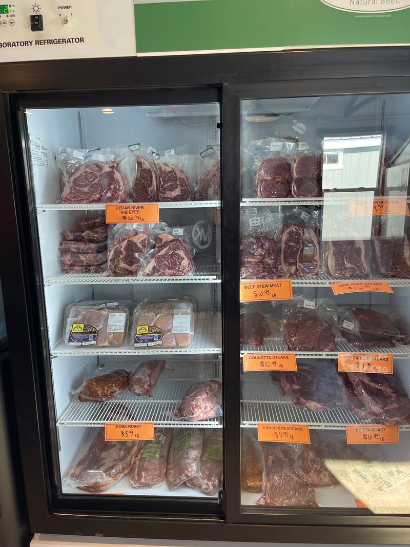 Rib Eyes That Regulars Call the Best They've Had Rib Eyes That Regulars Call the Best They've Had