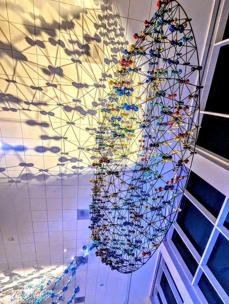 Richard Jolley's Monumental Glass Richard Jolley's Monumental Glass