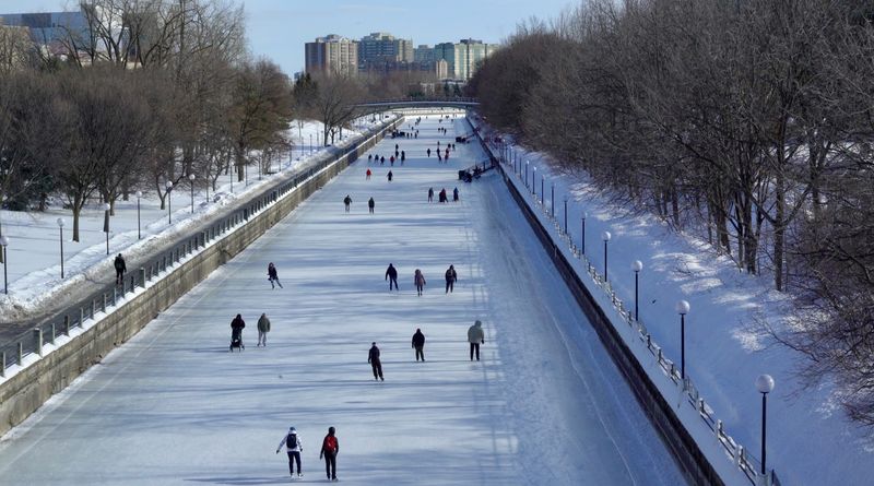 Rideau Canal, Ontario Rideau Canal, Ontario