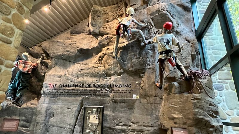 Rock Climbing Routes That Draw the World's Best Rock Climbing Routes That Draw the World's Best