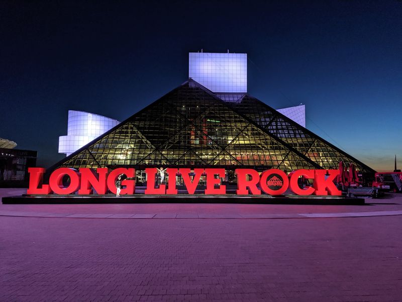Rock & Roll Hall of Fame, Cleveland, OH