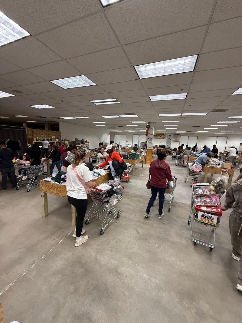 Room to Browse and a Crew That Tidies Room to Browse and a Crew That Tidies