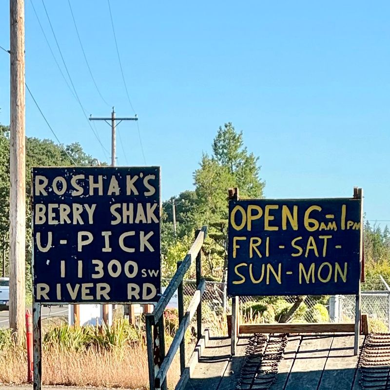 Roshak Berry Shak, Hillsboro, OR Roshak Berry Shak, Hillsboro, OR
