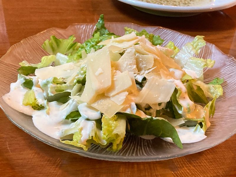 Salads Served on Chilled Plates Salads Served on Chilled Plates
