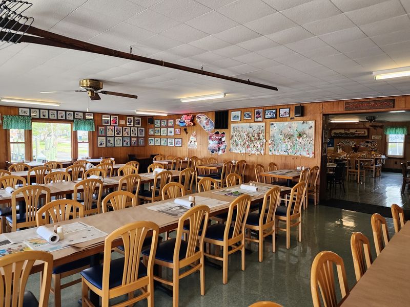 Sambo's Tavern, Leipsic, Delaware Sambo's Tavern, Leipsic, Delaware