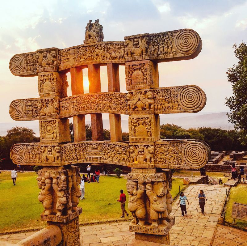Sanchi Stupa, Madhya Pradesh Sanchi Stupa, Madhya Pradesh
