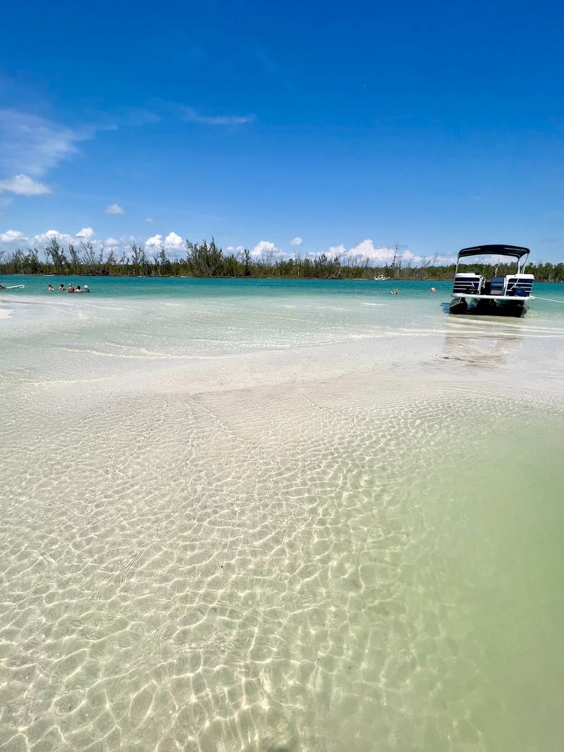 Sand Bars That Appear at Low Tide Sand Bars That Appear at Low Tide