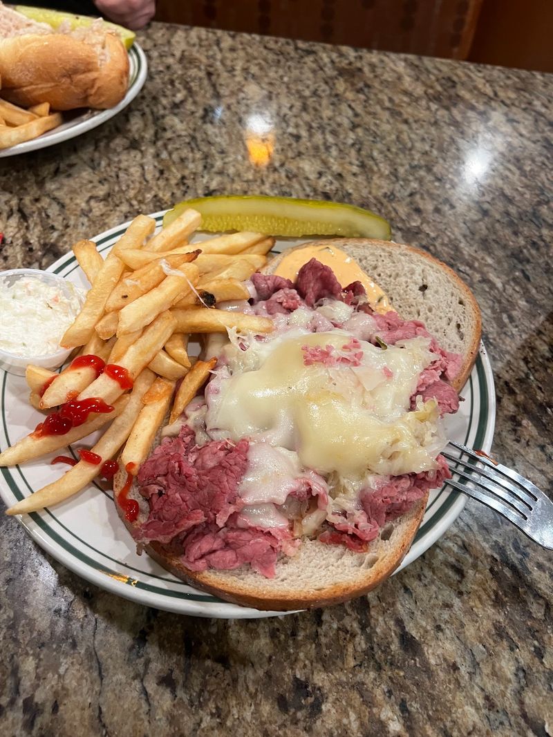 Sandwiches and Deli Classics Done Right Sandwiches and Deli Classics Done Right