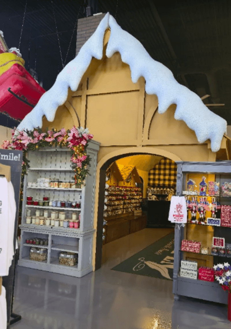 Santa and His Life-Size Gingerbread House Santa and His Life-Size Gingerbread House