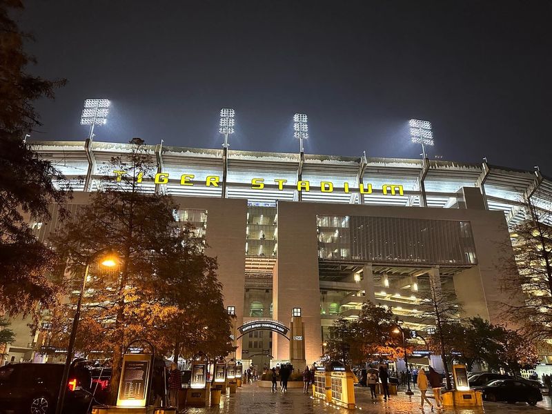 Saturday Night Games Are a Different Animal Saturday Night Games Are a Different Animal