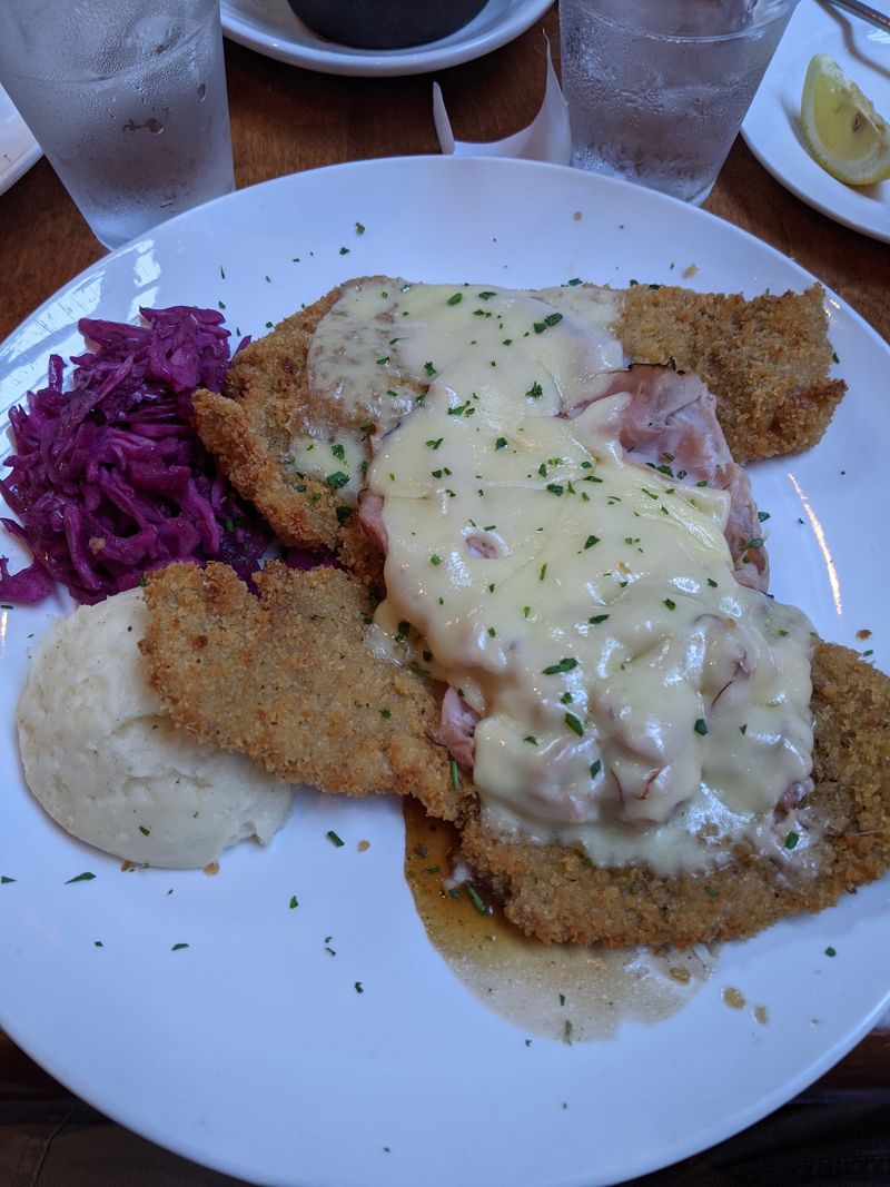 Schnitzel Cooked the Way It Should Be Schnitzel Cooked the Way It Should Be