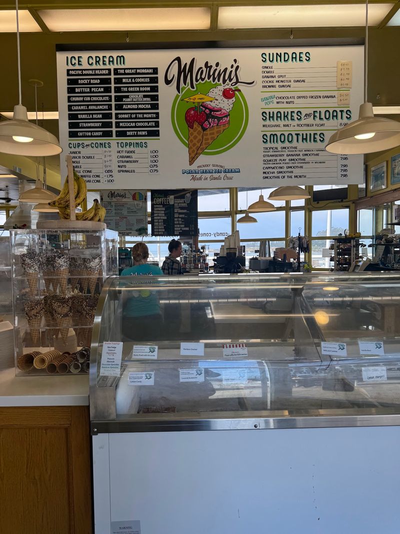 Scoops With a Local Twist Scoops With a Local Twist