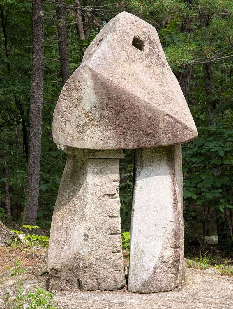 Sculptures That Stop You in Your Tracks: Standout Pieces on the Trails Sculptures That Stop You in Your Tracks: Standout Pieces on the Trails
