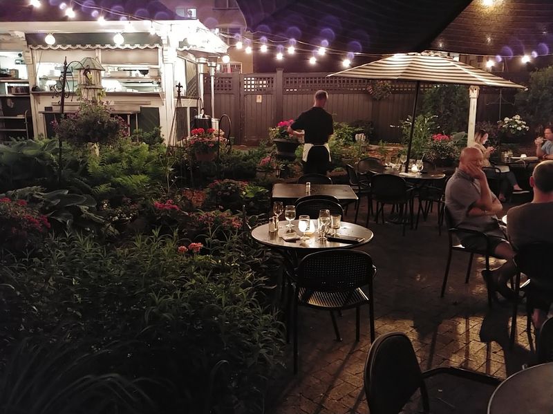 Seasonal Dining and Why Fall Might Be the Best Time to Visit Seasonal Dining and Why Fall Might Be the Best Time to Visit