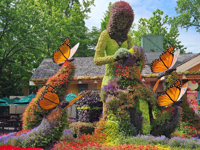 Seasonal Festivals Worth Planning Around Seasonal Festivals Worth Planning Around