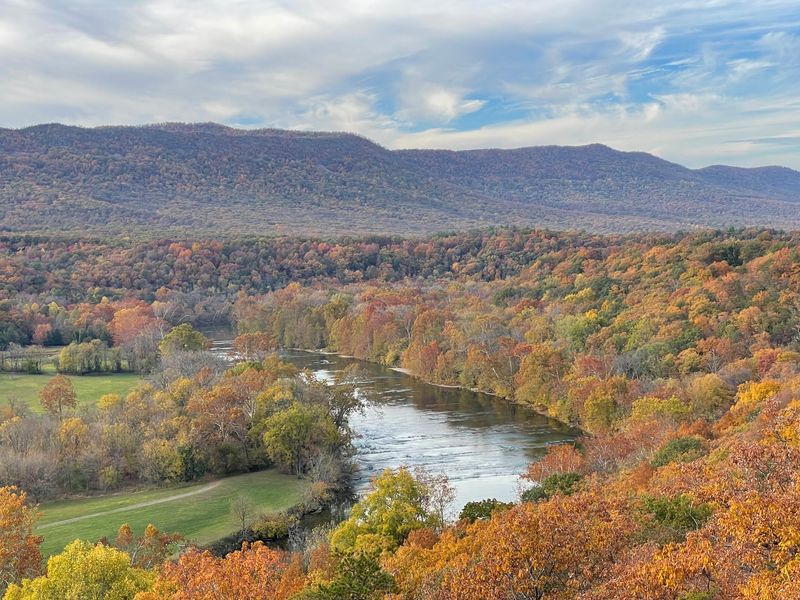 Shenandoah River State Park - Bentonville