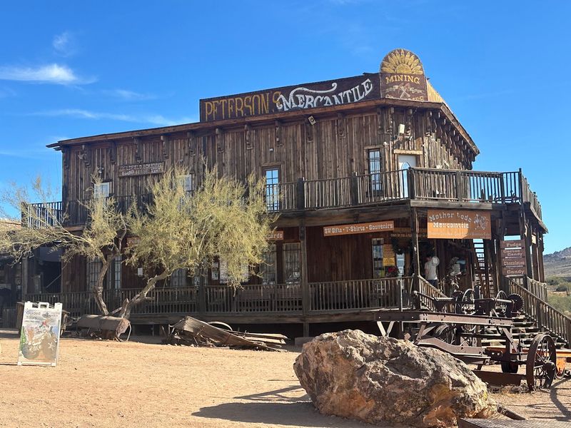Shops, Galleries, and the Mercantile