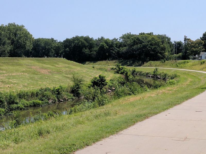 Shunga Trail, Topeka, Kansas Shunga Trail, Topeka, Kansas