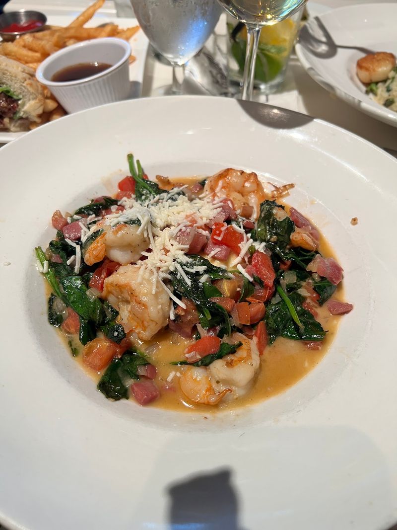 Signature Plates That Keep the Regulars Talking