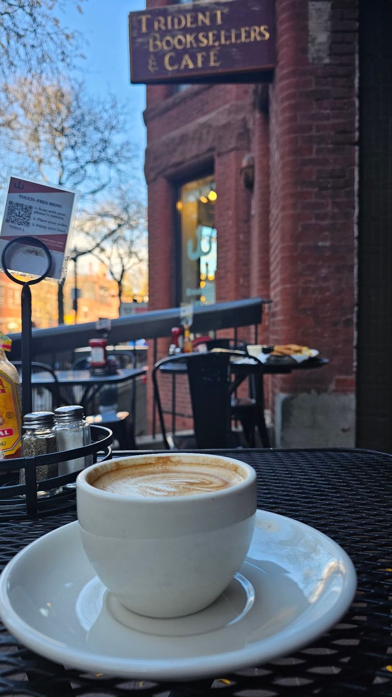 Sip and Browse All Day Long Sip and Browse All Day Long
