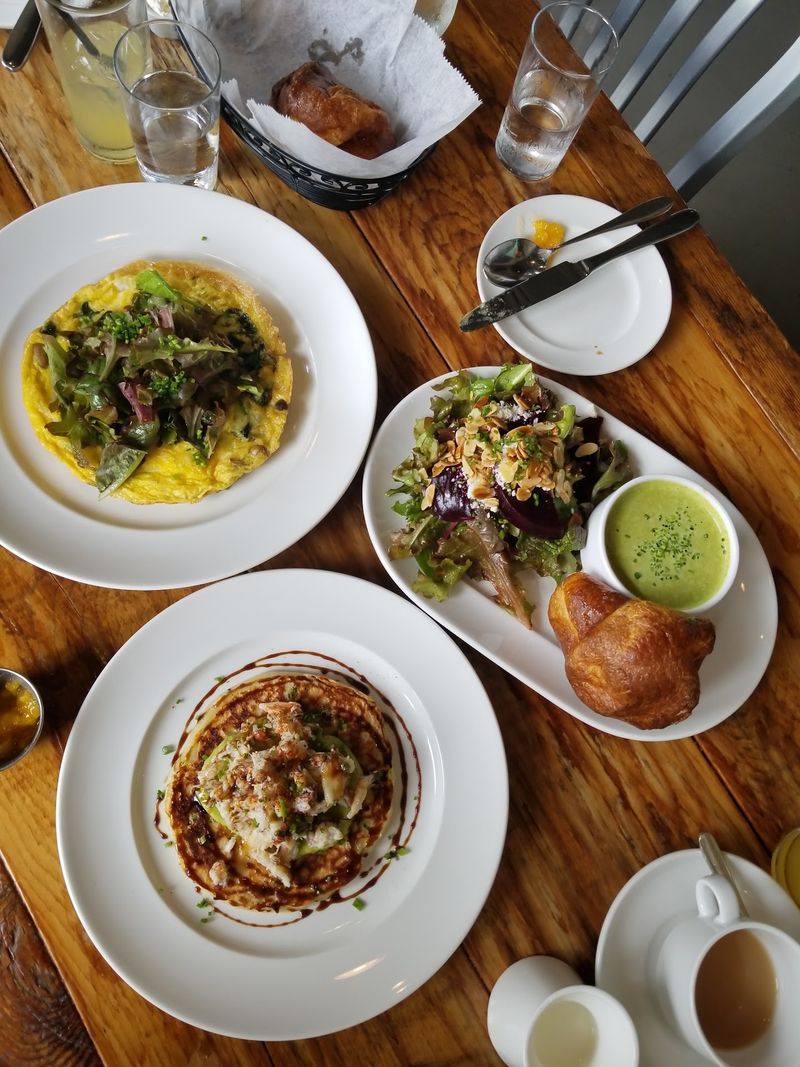 Small Menu, Big Intentions Small Menu, Big Intentions